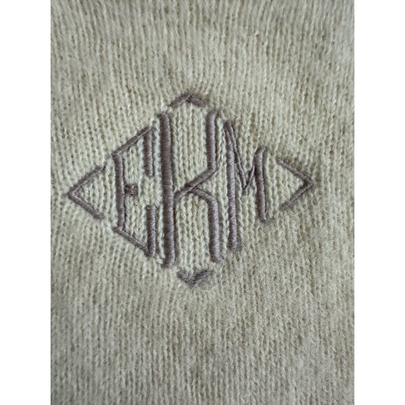 Vintage Lands End Sweater Women’s Sz S,M 100% Pure Wool Yellow monogram EKM - Picture 7 of 13